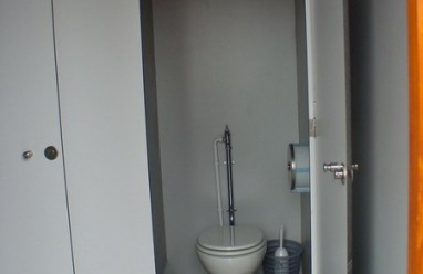 Mikonos WC